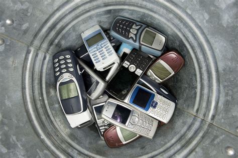 What to do with old cell phones. Things To Know About What to do with old cell phones. 